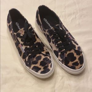 NWT Velvet Superga Sneakers